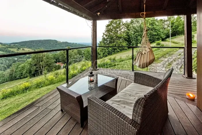 Prodej rodinného domu, Vrchlabí, 429 m2