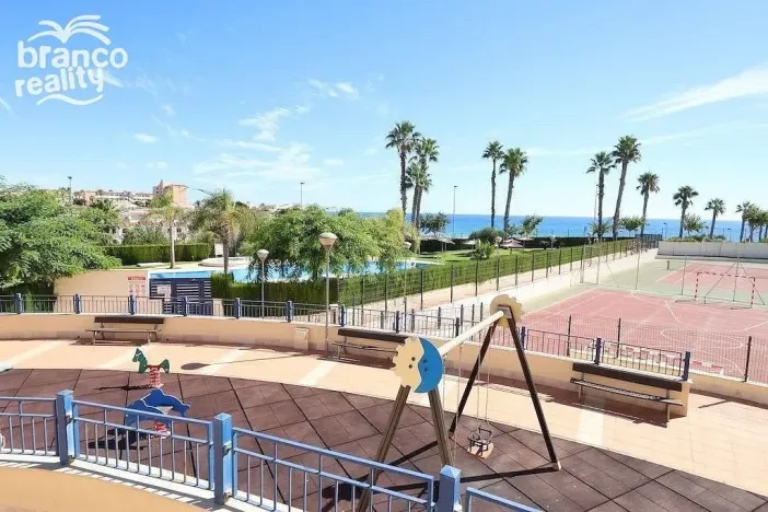 Prodej bytu, Mil Palmeras, Alicante, Španělsko, 120 m2