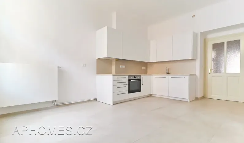 Pronájem bytu 3+1, Praha - Nové Město, Podskalská, 100 m2