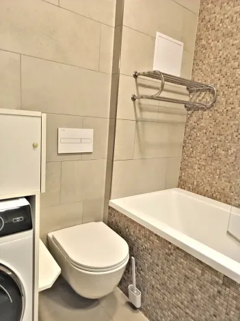 Prodej bytu 3+kk, Pardubice, Husova, 68 m2