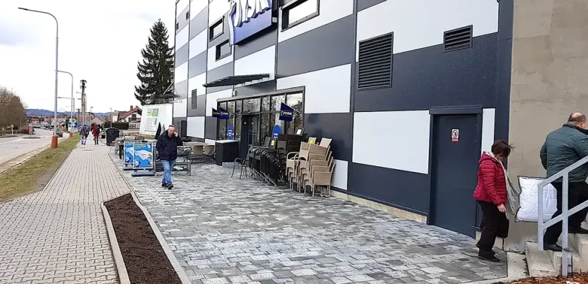 Prodej obchodního prostoru, Lanškroun, Dvořákova, 1943 m2