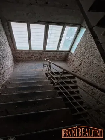 Prodej komerční nemovitosti, Uherský Brod, Komenského, 564 m2