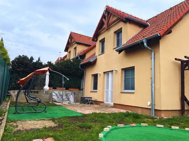 Pronájem rodinného domu, Vinařice, Na Horce, 102 m2