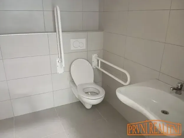 Pronájem kanceláře, Uherský Brod, Komenského, 20 m2