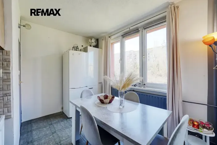 Prodej bytu 2+1, Chomutov, Kamenná, 60 m2