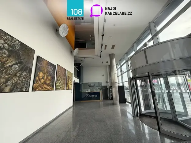 Pronájem kanceláře, Praha - Štěrboholy, Nákupní, 674 m2