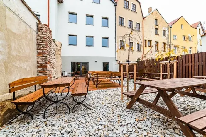 Pronájem restaurace, Jihlava, Čajkovského, 90 m2