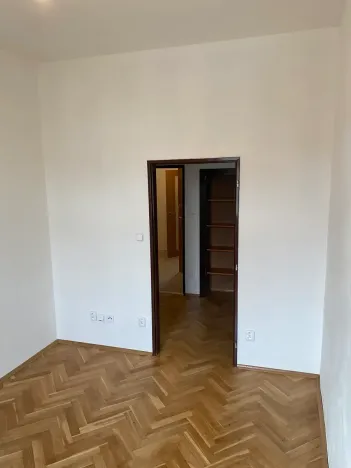 Pronájem bytu 3+1, Praha - Radotín, Horymírovo náměstí, 94 m2
