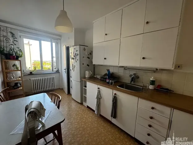 Pronájem bytu 2+1, Praha - Vinohrady, náměstí Jiřího z Lobkovic, 82 m2