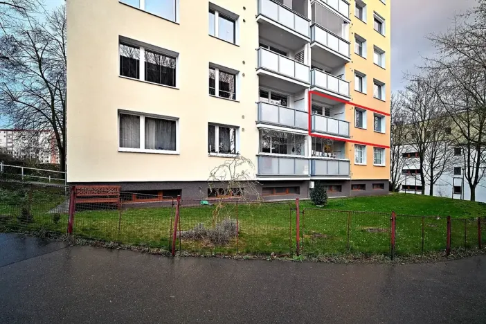 Pronájem bytu 3+1, Praha - Hlubočepy, Lamačova, 69 m2