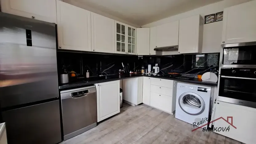 Pronájem bytu 4+1, Jenštejn, Radonická, 70 m2