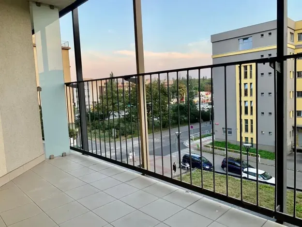 Pronájem bytu 2+kk, Praha - Žižkov, Ke kapslovně, 50 m2