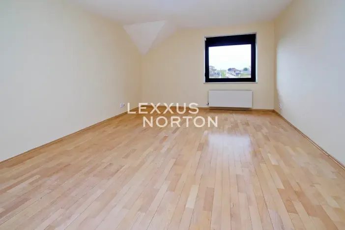 Pronájem rodinného domu, Horoměřice, Do Oříšků, 240 m2