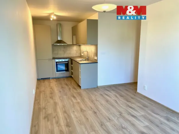 Pronájem bytu 2+kk, Neratovice, 28. října, 40 m2
