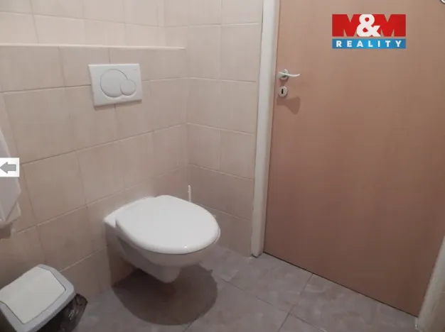 Pronájem kanceláře, Zlín - Malenovice, třída 3. května, 16 m2