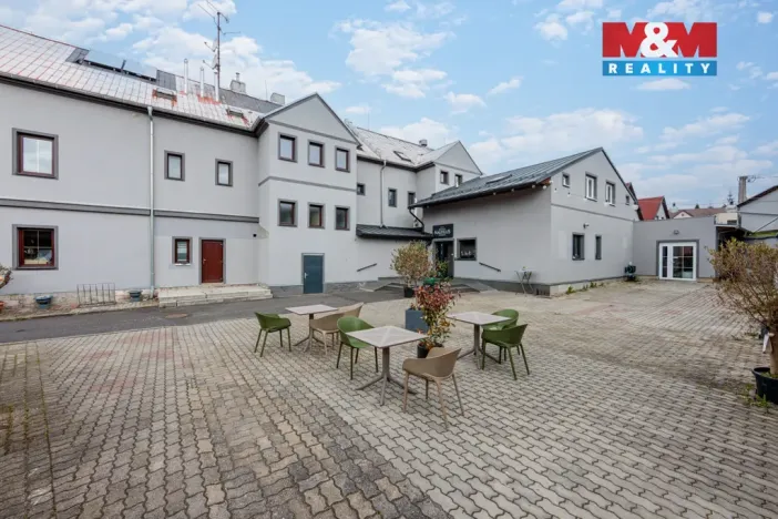 Prodej ubytování, Chodov, Poděbradova, 2700 m2