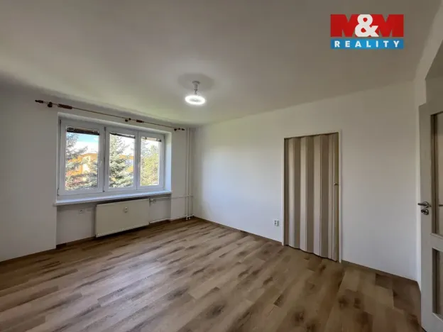 Pronájem bytu 2+1, Otrokovice, tř. Osvobození, 54 m2