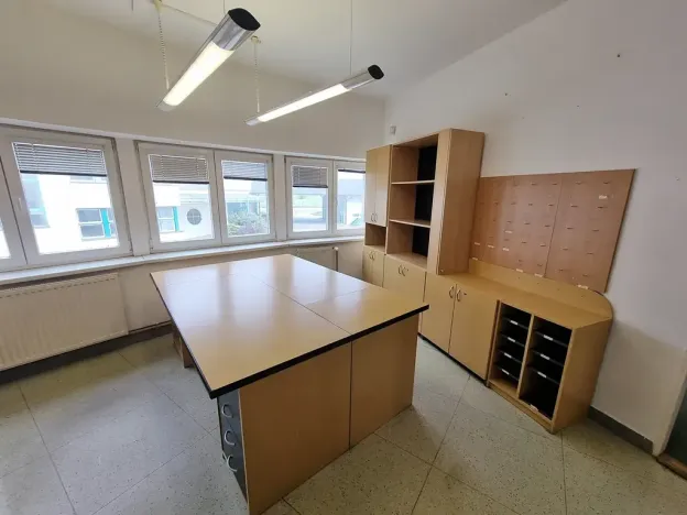 Pronájem kanceláře, Tečovice, 48 m2