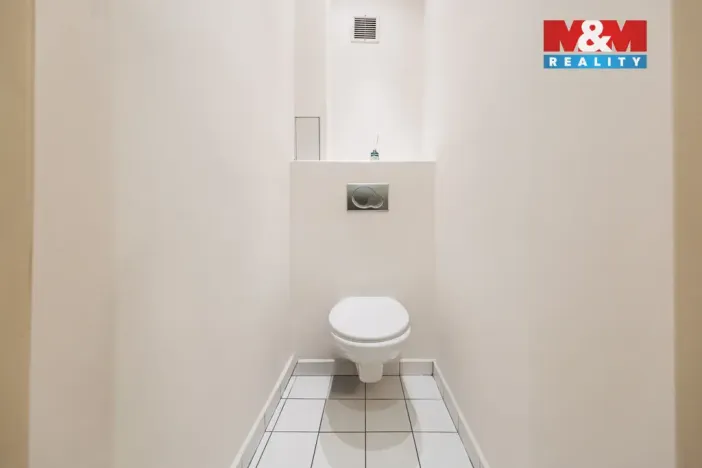 Prodej bytu 2+kk, Praha - Holešovice, Jirečkova, 52 m2