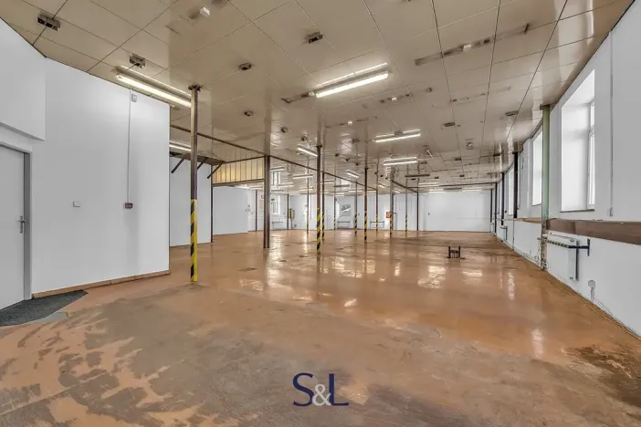 Prodej výrobních prostor, Nový Bor, Sklářská, 6477 m2