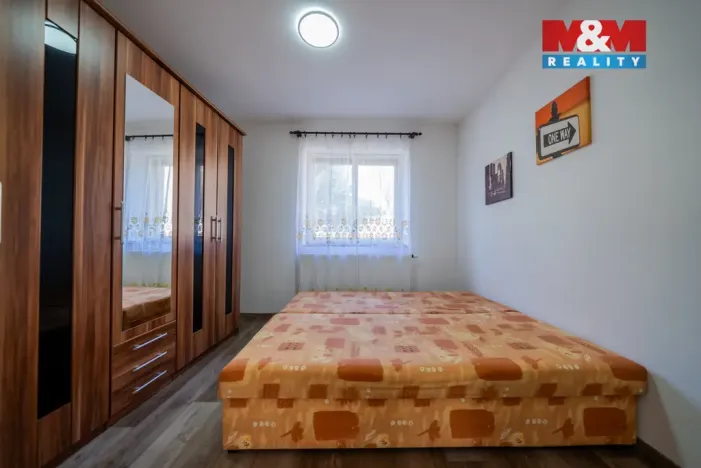 Prodej rodinného domu, Šternberk, Na Valech, 143 m2