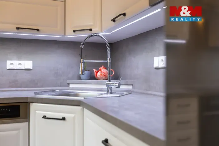 Prodej bytu 2+kk, Kosmonosy, Pionýrů, 62 m2