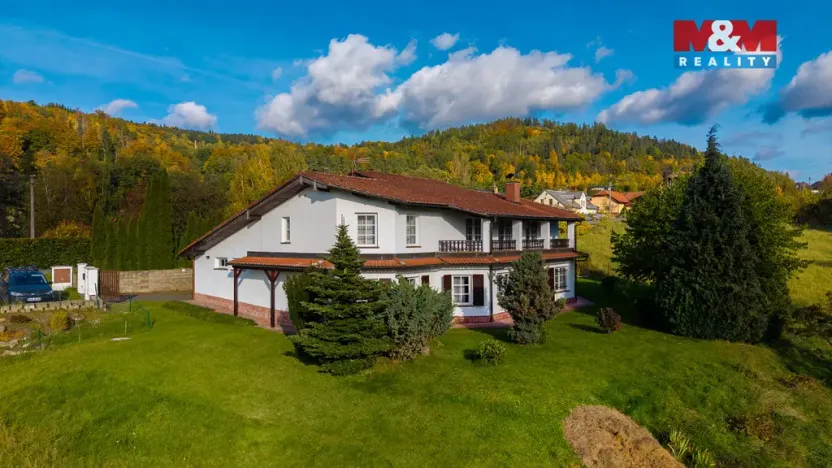 Prodej rodinného domu, Frýdštejn - Sestroňovice, 387 m2