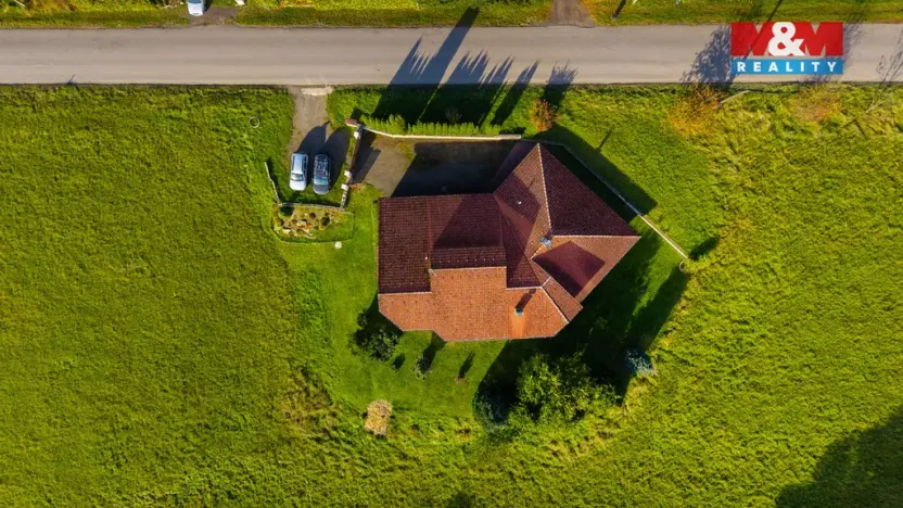 Prodej rodinného domu, Frýdštejn - Sestroňovice, 387 m2