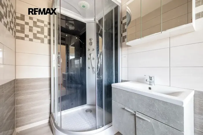 Prodej rodinného domu, Karlovy Vary, V. Meerwalda, 140 m2