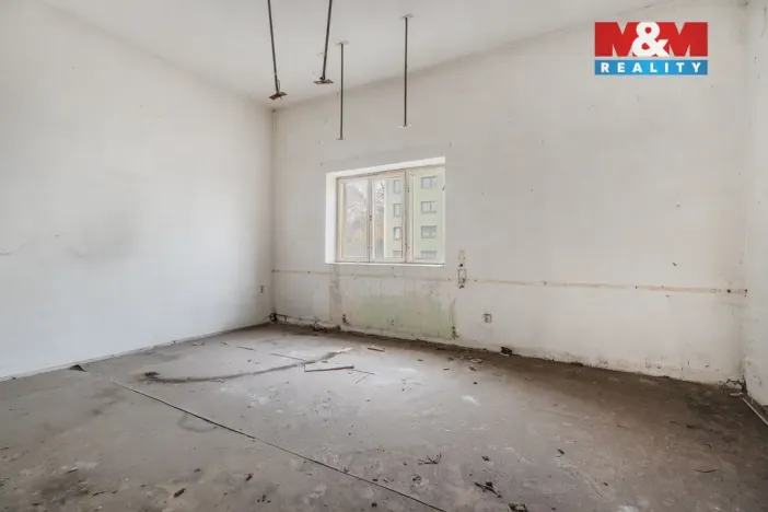 Prodej rodinného domu, Bílina, 1200 m2