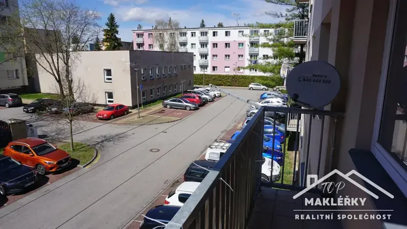 Prodej bytu 2+1, Přelouč, náměstí 17. listopadu, 64 m2