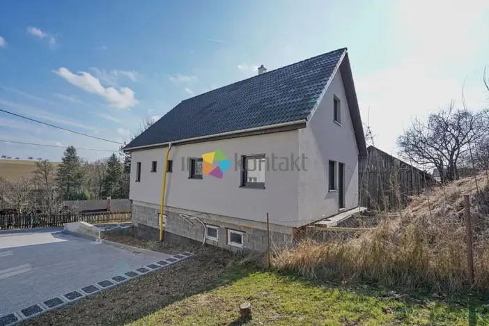 Prodej rodinného domu, Holasovice, 107 m2