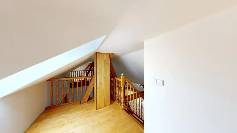 Prodej atypického bytu, Brno, Bayerova, 122 m2