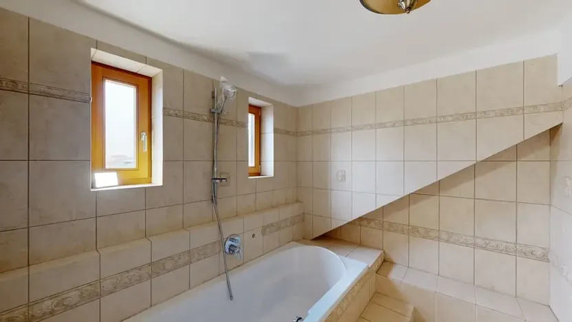 Prodej atypického bytu, Brno, Bayerova, 122 m2