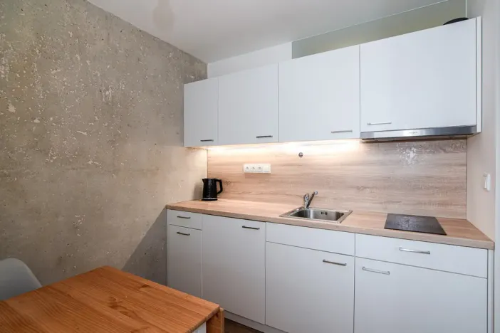 Pronájem bytu 1+kk, Praha - Střížkov, Bínova, 37 m2