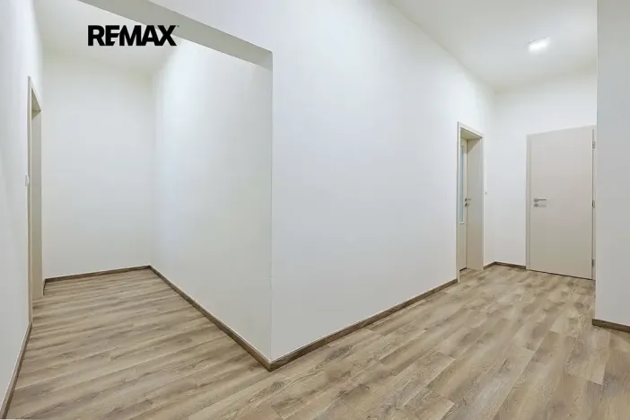 Pronájem bytu 3+kk, Plzeň, Koterovská, 81 m2