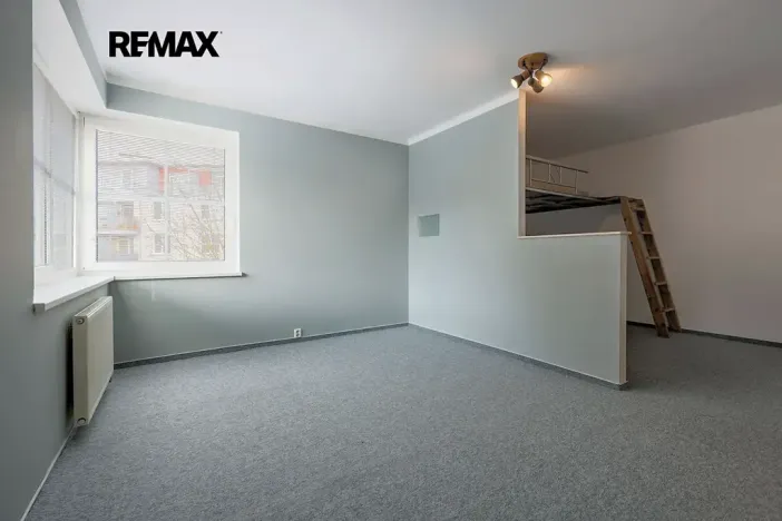 Pronájem bytu 2+kk, Plzeň, Studentská, 45 m2