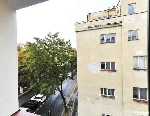 Pronájem bytu 2+kk, Praha - Karlín, Pernerova, 44 m2