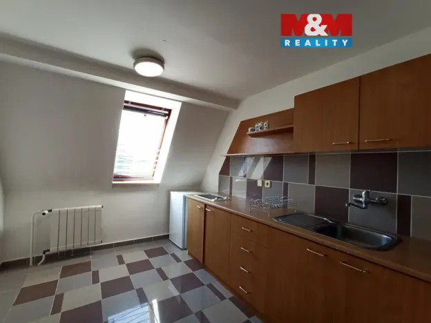 Pronájem bytu 1+1, Šternberk, ČSA, 54 m2