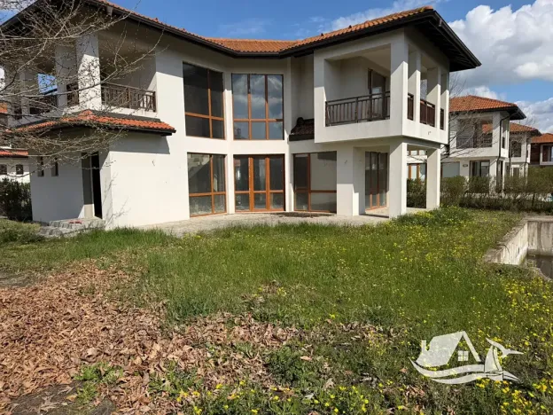 Prodej rodinného domu, Pomorie, Bulharsko, 146 m2