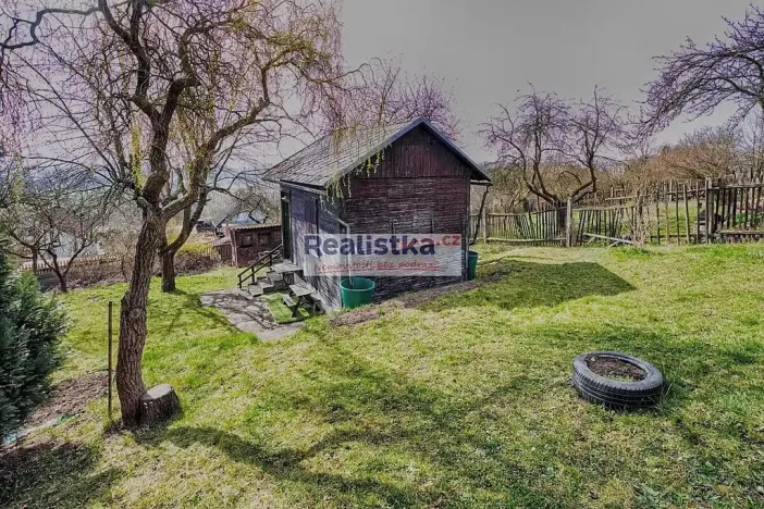 Pronájem zahrady, Plzeň, Sokolí, 734 m2