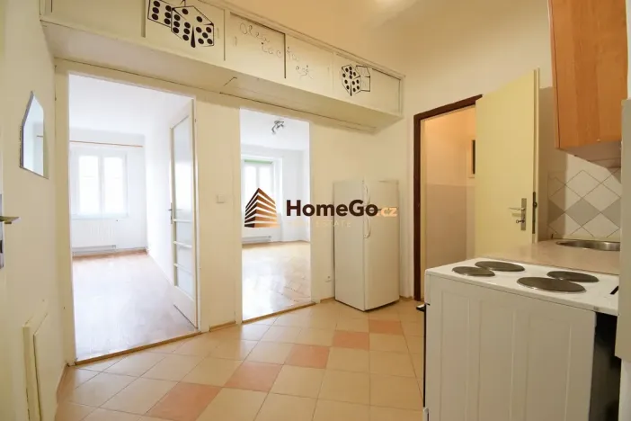 Pronájem bytu 2+1, Praha - Nusle, U gymnázia, 64 m2