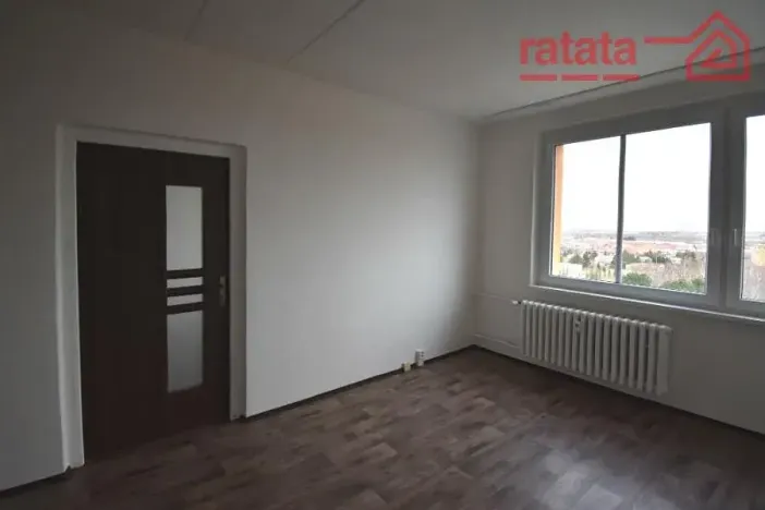 Pronájem bytu 1+1, Chomutov, Růžová, 35 m2