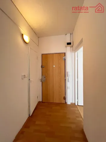 Pronájem bytu 1+1, Chomutov, Hutnická, 40 m2