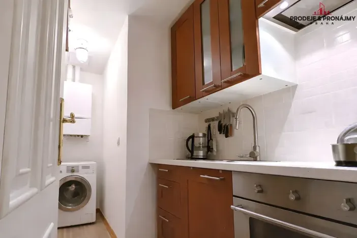 Pronájem bytu 3+1, Praha - Nové Město, Klimentská, 74 m2