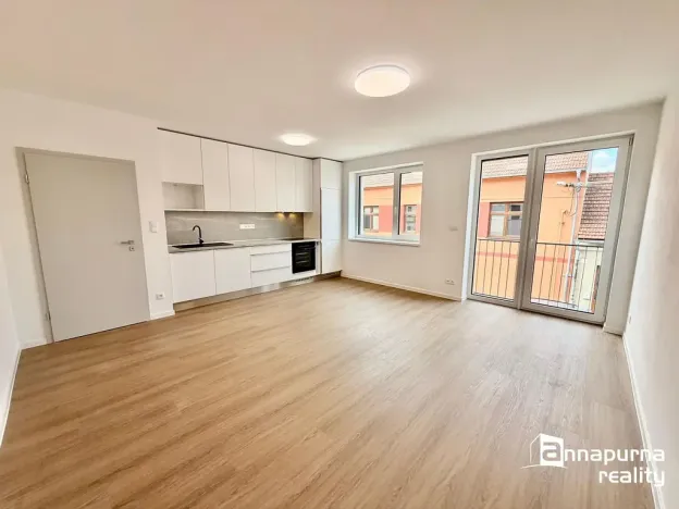 Pronájem bytu 2+kk, Ivančice, Jana Fibicha, 43 m2