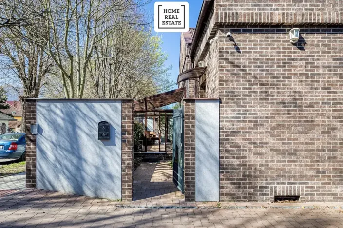 Prodej rodinného domu, Praha, 114 m2