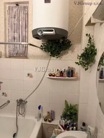 Prodej bytu 2+1, Praha - Libeň, V mezihoří, 69 m2