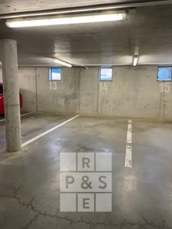 Prodej garáže, Praha, Formanská, 19 m2