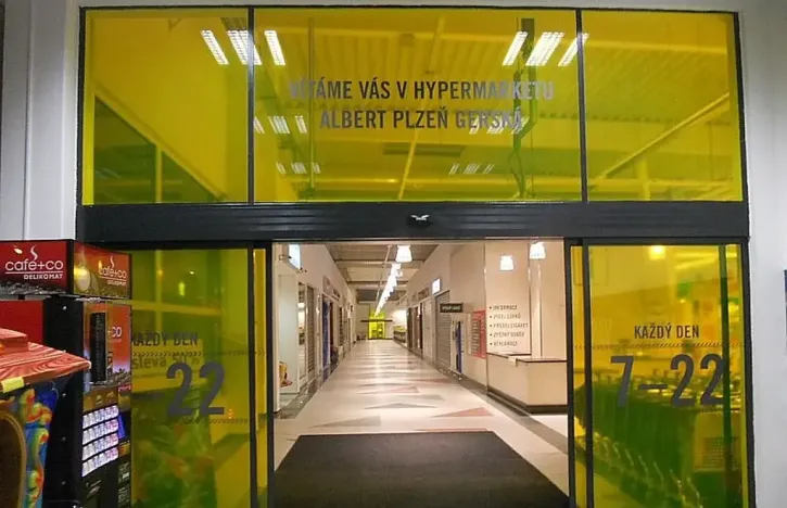 Pronájem obchodního prostoru, Plzeň, 44 m2